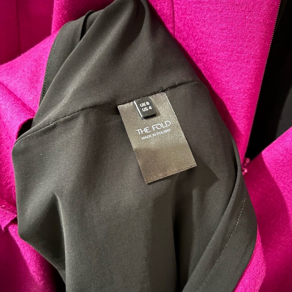 🏴󠁧󠁢󠁥󠁮󠁧󠁿Fold of London Fuchsia Virgin Wool Midi Dress - Picture 8 of 11